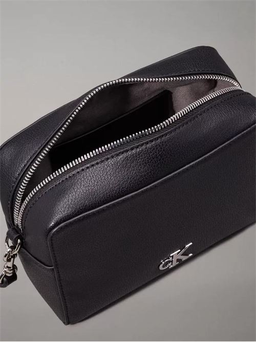 MINIMAL MONOGRAM CAMERA BAG CALVIN KLEIN JEANS | K60K612719/BEH